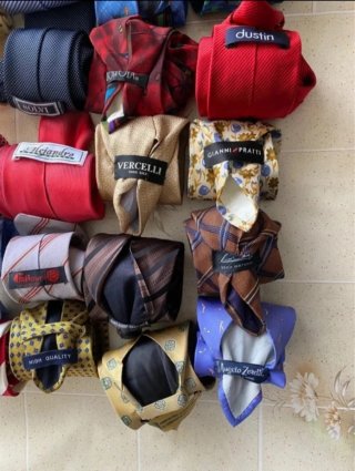 LOTE 24 CORBATAS VINTAGE RETRO ITALIA Y ESPAÑA