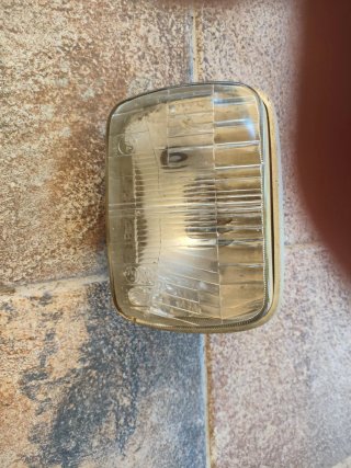 Dos faros delanteros Fores 03-206 para Seat 127/13