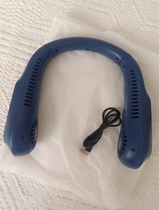 Ventilatore da collo portatile ricaricabile blu