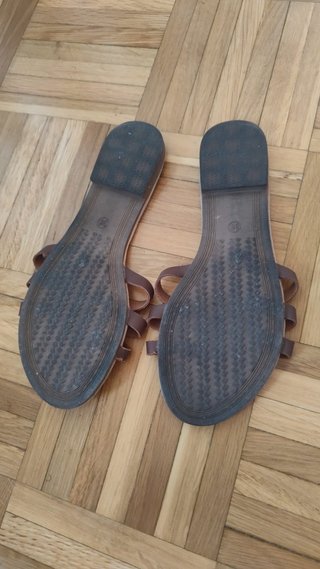 Lote de 2 pares de sandalias planas talla 38