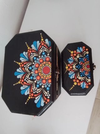 Scatoline legno dipinte mandala a mano € 12 o 18