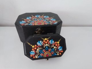 Scatoline legno dipinte mandala a mano € 12 o 18