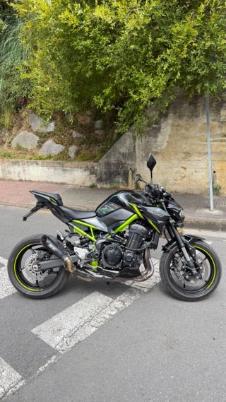 Kawasaki Z900 full 2022