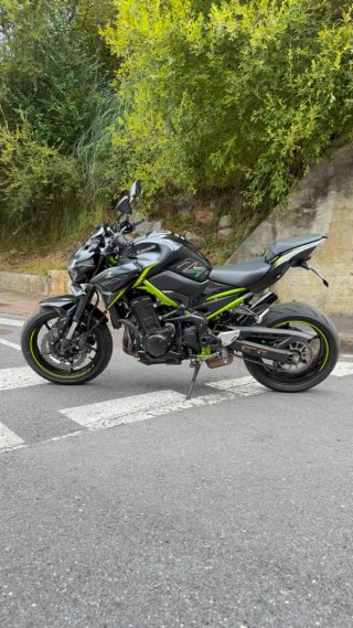 Kawasaki Z900 full 2022