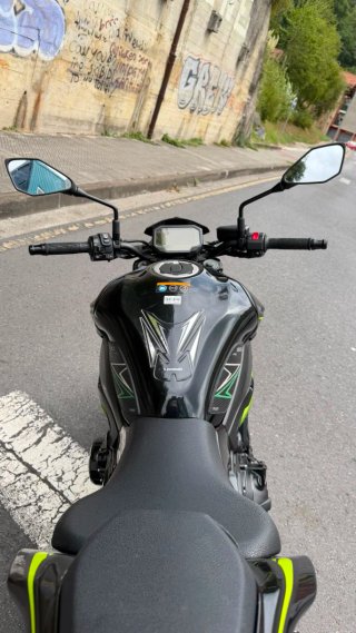 Kawasaki Z900 full 2022