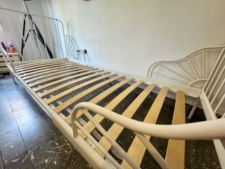 Cama extensible IKEA MINNEN blanca 80x200 cm