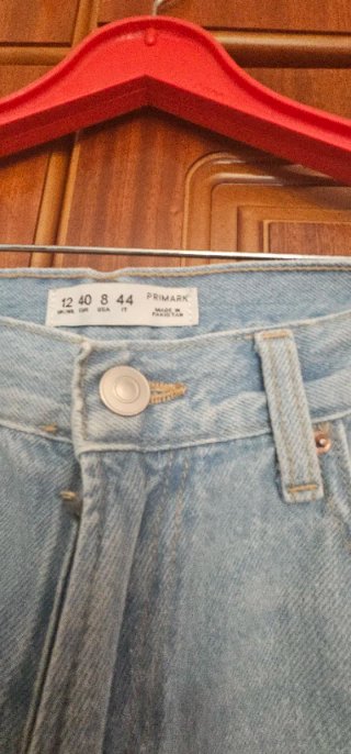 Pantalones vaqueros barrel Primark talla 40