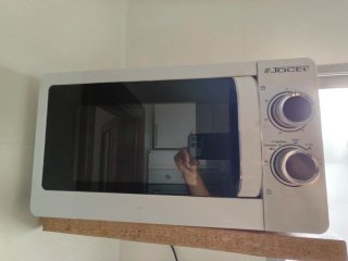 Microondas Jocel Blanco