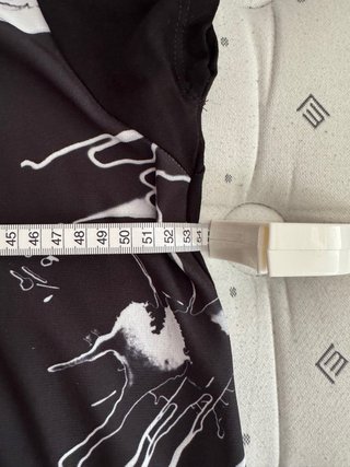 Camiseta Isabel G Talla XL Estampado Blanco y Negr