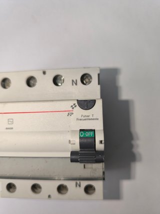 Interruptor Diferencial General Electric 40A