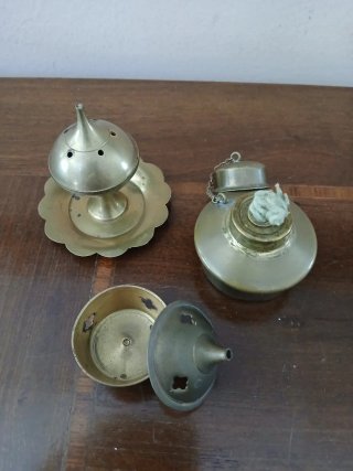 Set 2 porta incenso  e 1 bruciatore ad alcol vinta