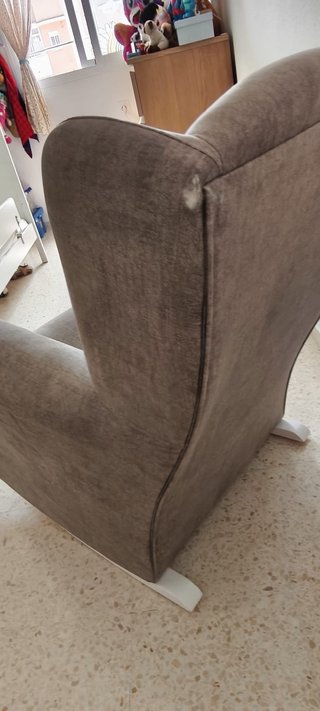 Butaca orejero balancín tela beige/gris