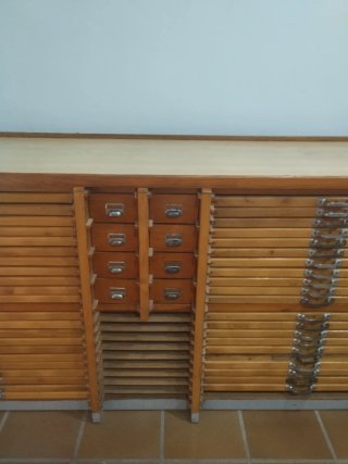 Mueble Imprenta Antiguo Madera y Metal