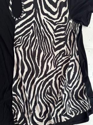 Camiseta Victoria56 Talla Grande Estampado Cebra