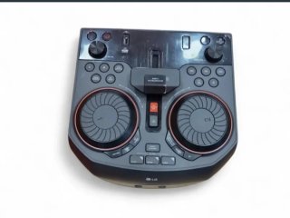 Equipo de música LG X Boom 500W con mando