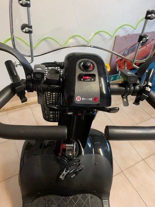 Scooter movilidad reducida en excelente estado