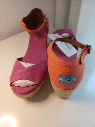 Sandalias TOMS bicolor Talla 39.5