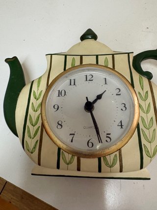 Reloj de Pared con Diseño de Tetera
