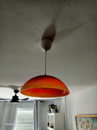 Lámpara de techo naranja