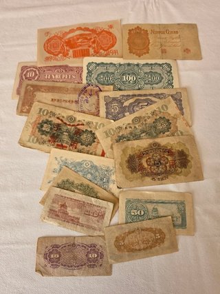 Lote Billetes Japoneses segunda Guerra Mundial.