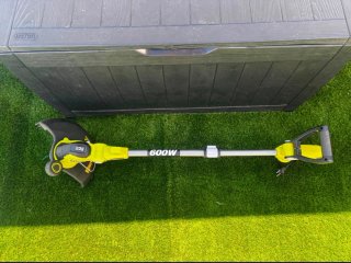 Cortabordes Eléctrico Ryobi 600W