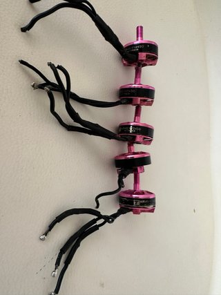5 Motores T-Motor AIR40 2450KV (3 ok, 2 rep)
