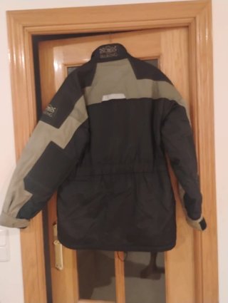 Chaqueta Bering Moto Negra y Gris, Talla XL