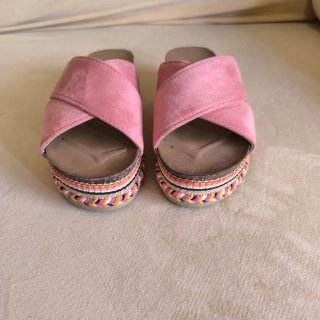 Sandalias rosa empolvado con plataforma 36