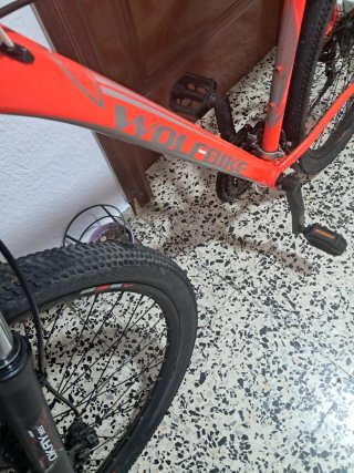 MTB Wolfbike 29 talla L muy ligera Naranja brillo