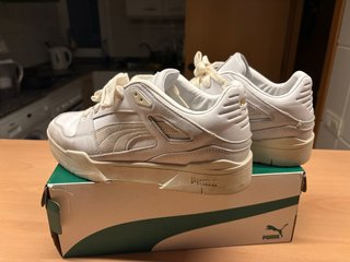 Zapatillas Puma Hombre Beige/Blanco