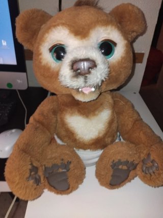 Oso de peluche interactivo