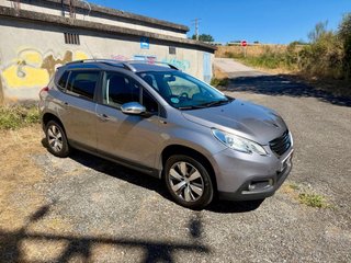 Peugeot 2008 con cambio de nombre y garantia