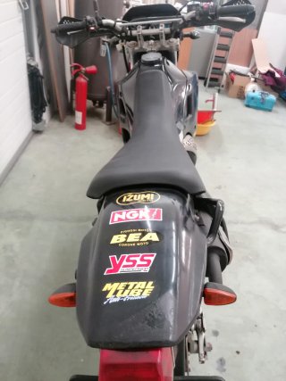 Yamaha DT-125 Enduro Negra