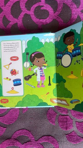 Set 4 libros Disney Junior Busca y encuentra