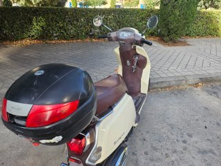 Keeway Sakura 125 Beige/Marrón