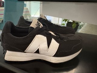 Zapatilla New Balance niño T30