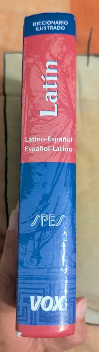 Diccionario ilustrado Latin with apendice