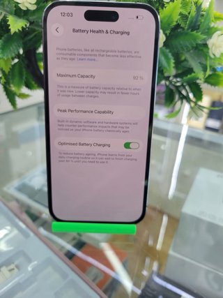 iPhone 14 Pro 256GB Morado Semi Nuevo