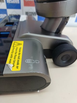 Aspirador Fregadora Eureka RapidWash NEW430