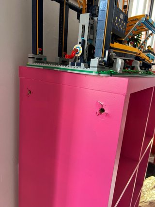 KALLAX IKEA 2x4 pintada en rosa fucsia