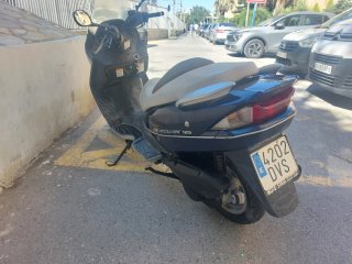Suzuki Burgman 125 Maxi Scooter Azul/Gris