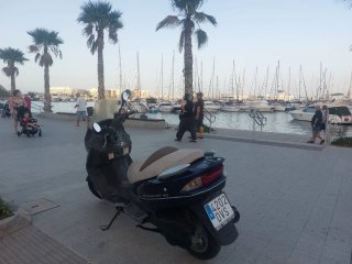 Suzuki Burgman 125 Maxi Scooter Azul/Gris