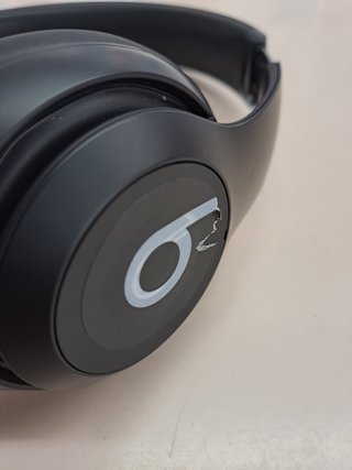 Beats Studio Pro ANC USB-C  negros