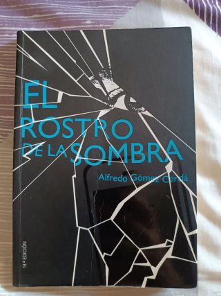El rostro de la sombra