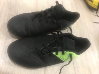 botas de futbol