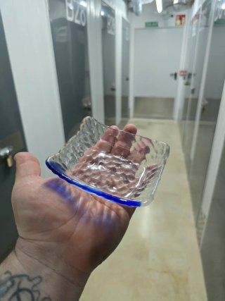 Cucharas de porcelana blanca