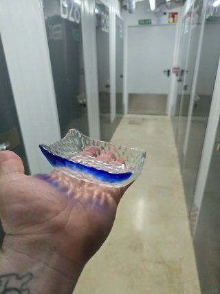 Cucharas de porcelana blanca