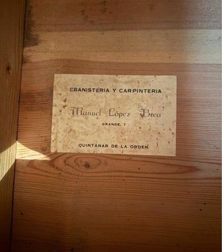 Cómoda antigua, mueble centenario madera natural