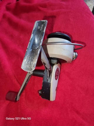 Carrete de pesca DAM Quick 80