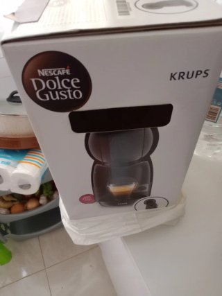Cafetera Dolce Gusto Krups Negra